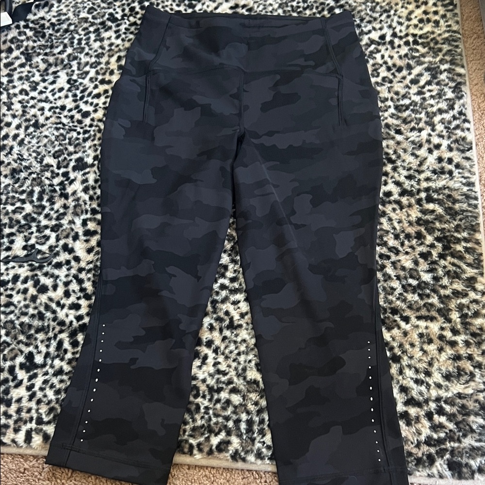Lululemon Athletica Black Camouflage Leggings